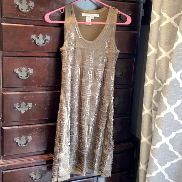 Max Studio Dresses & Skirts - Bronze sequined dress, like new
